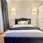 River\'S Apartament